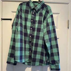 Untuckit Polo Size XL